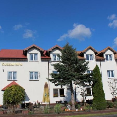 Restauracja Hotel Kassandra Września Exterior foto